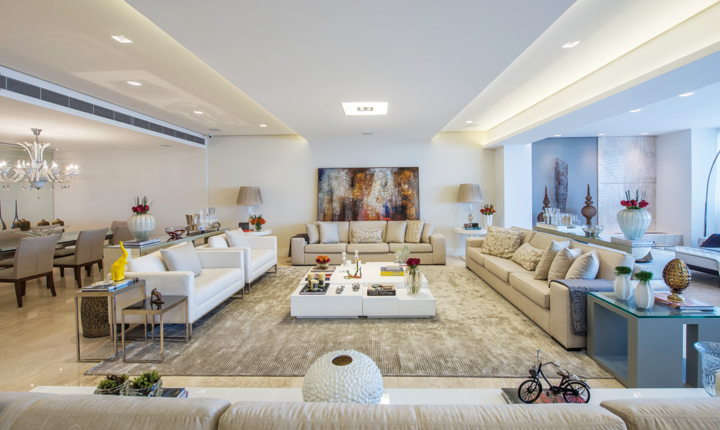 A unidade visual é a protagonista deste apartamento clean com pitadas étnicas projetado por Jóia Bergamo - Revista InterArq | Arquitetura, Decoração, Design, Paisagismo e Lifestyle