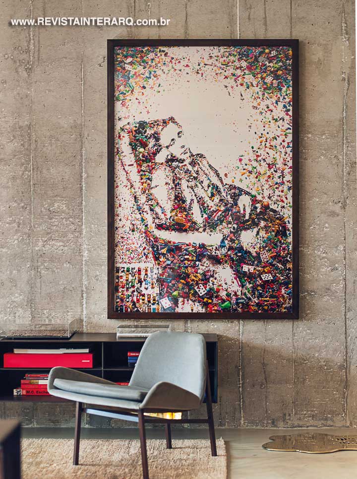 Obra de arte de Vik Muniz e cadeira Adriana, para Arquivo Contemporâneo