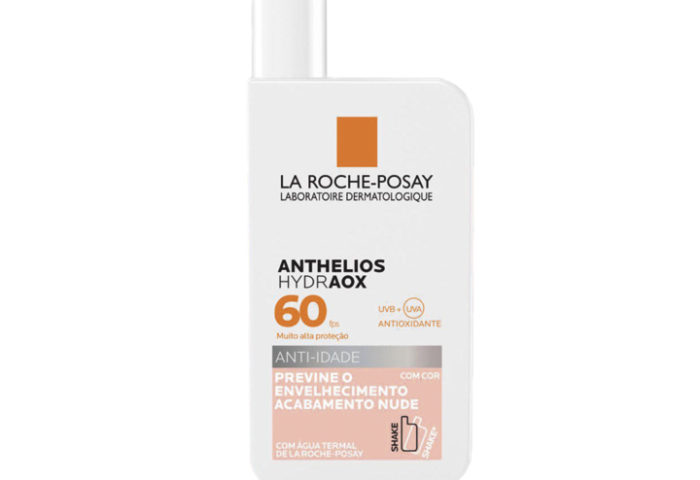 Com cor e ação antiidade, o Anthelios Hydraox da La Roche Posay possui alta concentração de água termal e vitamina E