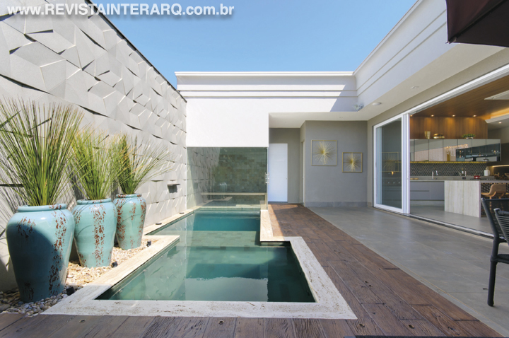 piscina com spa