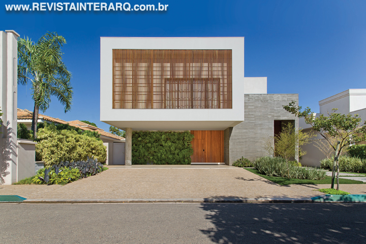 Um projeto contemporâneo, integrado e aconchegante - Revista InterArq | Arquitetura, Decoração, Design, Paisagismo e Lifestyle