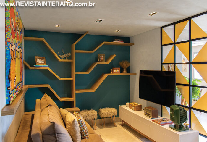 Um apartamento desenvolvido com uma paleta colorida e elegante - Revista InterArq | Arquitetura, Decoração, Design, Paisagismo e Lifestyle