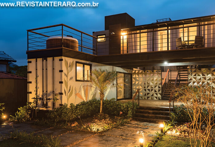 Esta residência projetada em containers tem uma estética minimalista e funcional - Revista InterArq | Arquitetura, Decoração, Design, Paisagismo e Lifestyle
