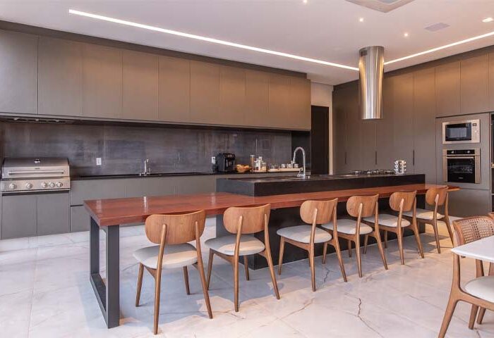 Um projeto repleto de modernidade e soluções funcionais - Revista InterArq | Arquitetura, Decoração, Design, Paisagismo e Lifestyle